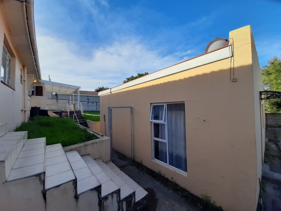 3 Bedroom Property for Sale in Chiselhurst Eastern Cape